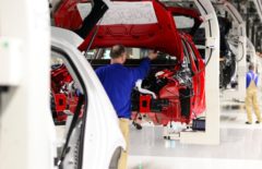 Logística internacional: novedades en el sector automovilístico