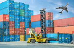 ¿En qué casos hay que contar con el transporte de contenedores marítimos?