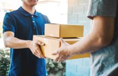 ¿Qué es el servicio puerta a puerta en logística?