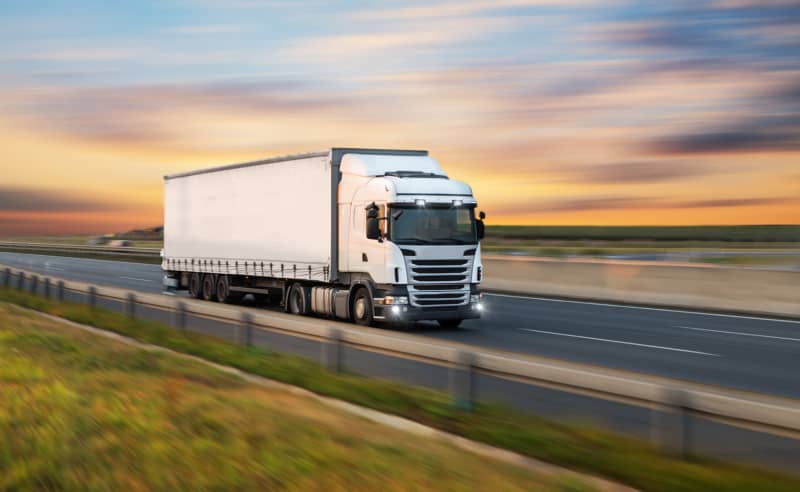 CIF Incoterm transporte por tierra